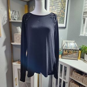 Black athleisure top